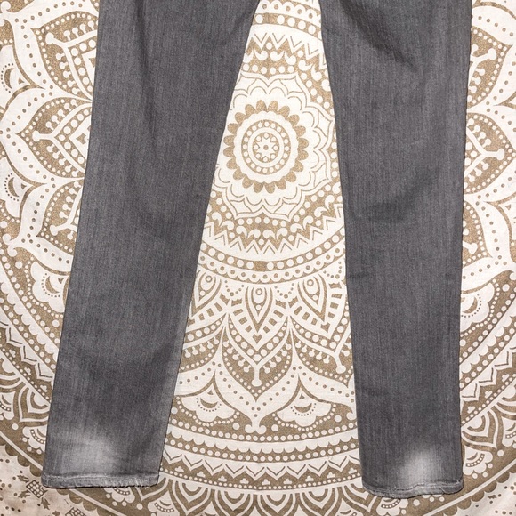 ✨HP✨ "LUCKY BRAND” LADIES GREY SKINNY JEANS WITH POCKETS, LADIES SIZE 4 (27”) - Picture 6 of 7
